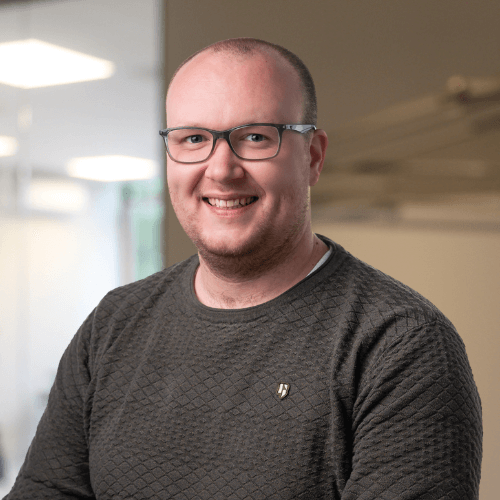 Lead Engineer Bas